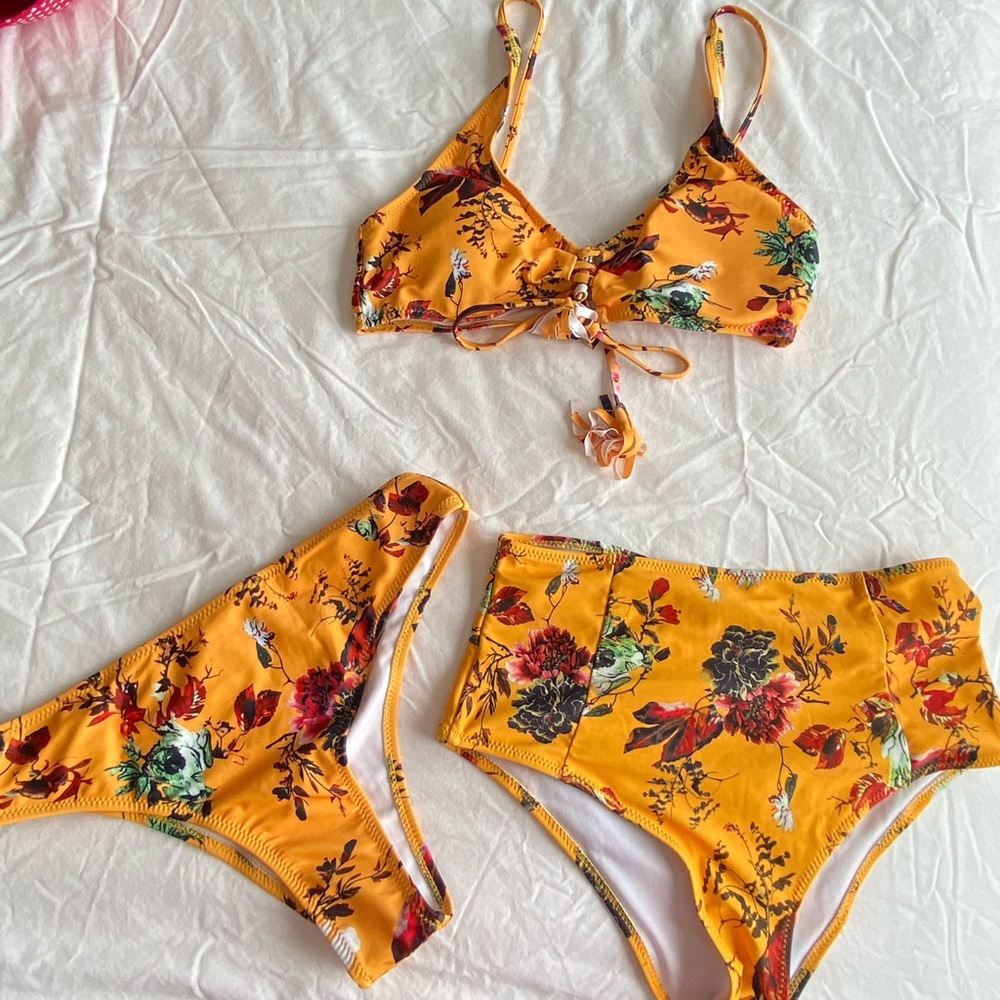 BIKINI